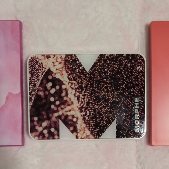 BUNDLE of Morphe Eyeshadow Palettes - Picture 7 of 11